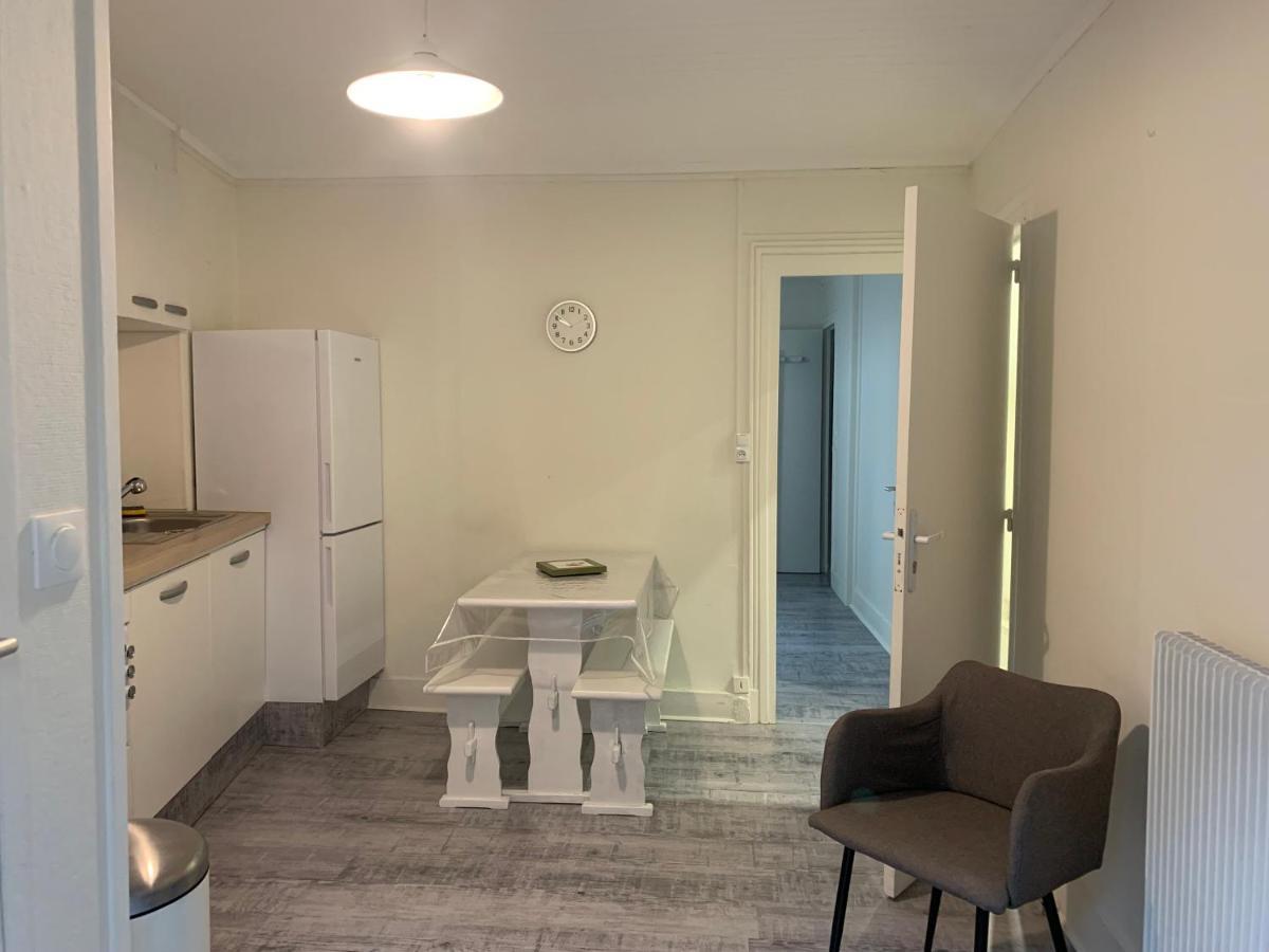 Appartement 4 Personnes, 1 Chambre, Terrasse, Wifi, Proche Du Centre La Bourboule Exterior photo